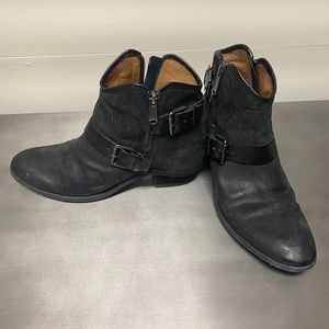 Donald J Pliner Western Boots